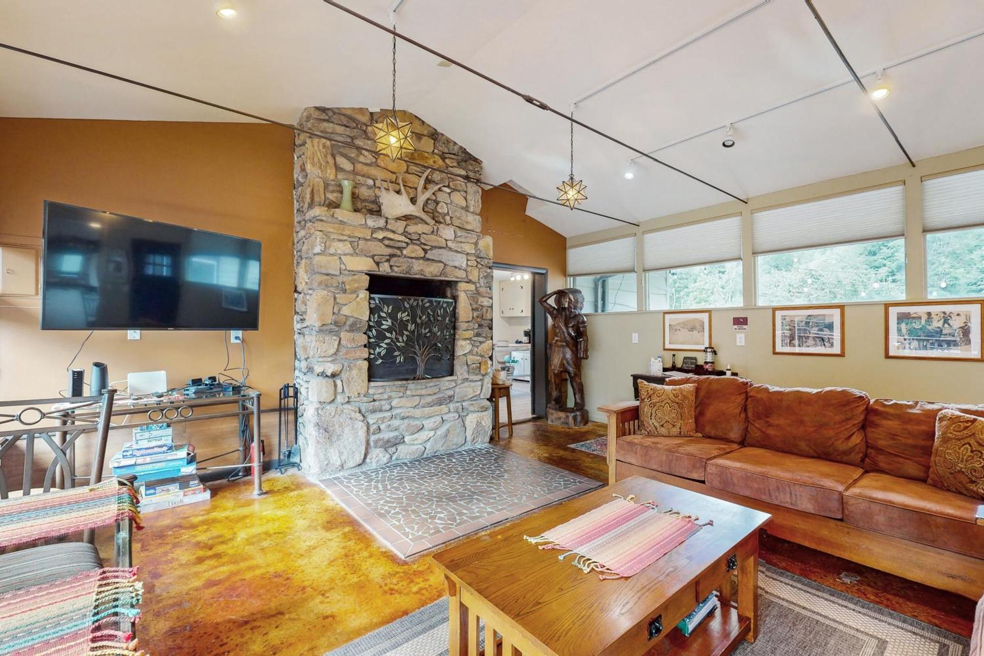 Bull Creek Peaceful Escape Villa แอชวิลล์ ภายนอก รูปภาพ